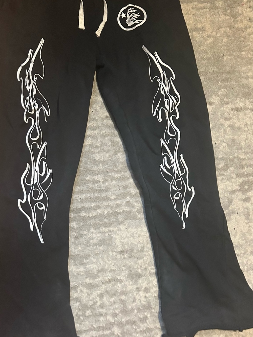 Hellstar sweats size M